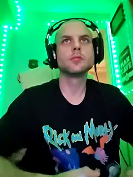 GeneralXMillyX online show from January 2, 2:22 am