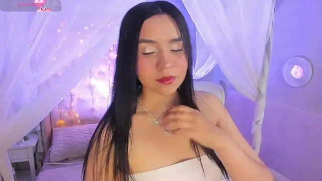 Hanna  Becker  online show from March 5, 3:29 am