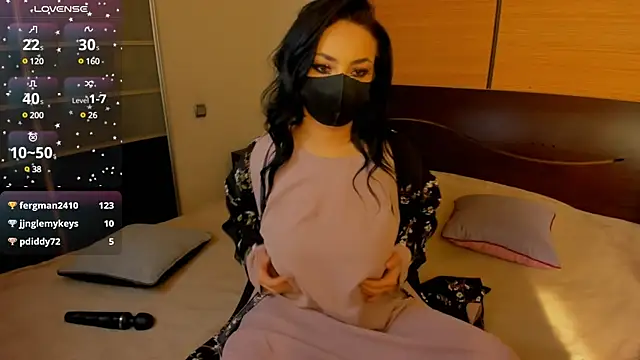 habibi moon online show from March 7, 5:18 am