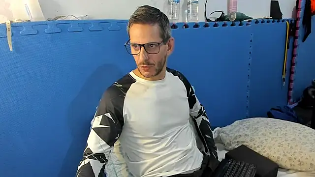 Samurayjiu online show from September 29, 11:42 pm