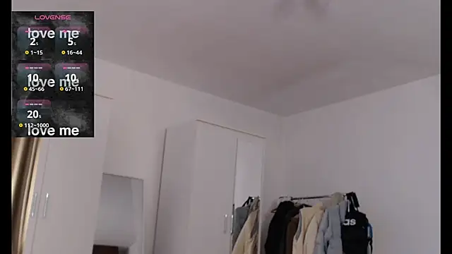 Snapshot of TattedCurls chatting on February 11, 2:46 am TattedCurls online show from February 11, 2:46 am