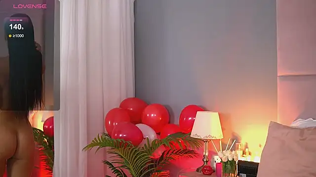 AlmaLuv online show from February 18, 4:48 am