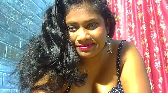 sexy roma online show from December 3, 3:22 pm