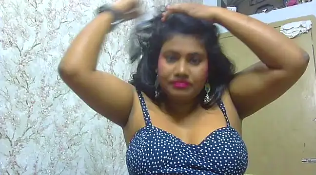 sexy roma online show from January 17, 3:43 pm