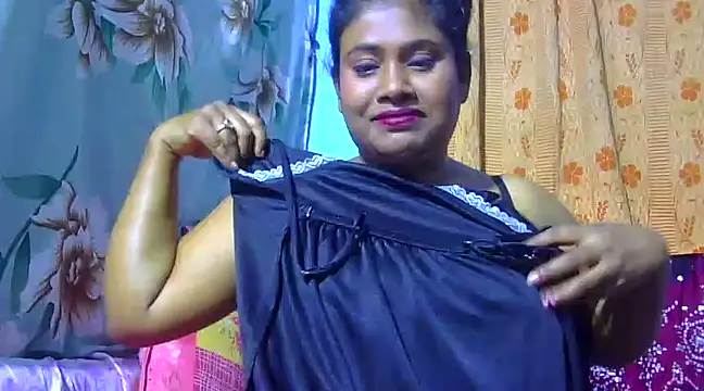 sexy roma online show from February 3, 6:49 pm