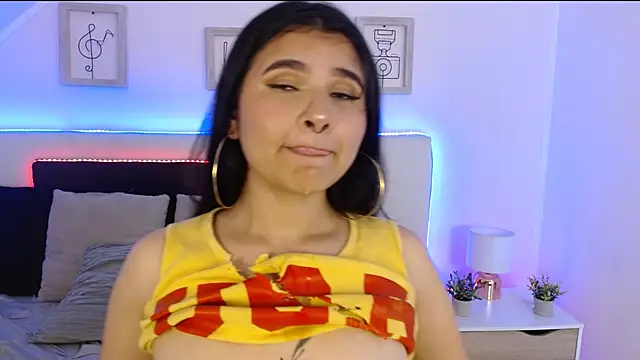 Tifanny grey online show from December 20, 10:43 pm