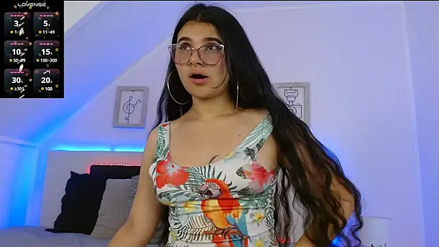 Tifanny grey online show from January 4, 6:09 pm