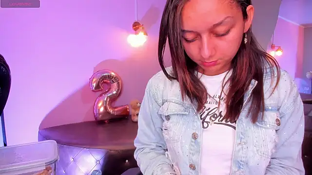 katy sweet19 online show from September 22, 7:27 pm