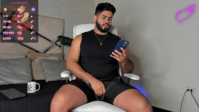 Snapshot of noah_crux chatting on February 26, 12:58 pm noah crux online show from February 26, 12:58 pm