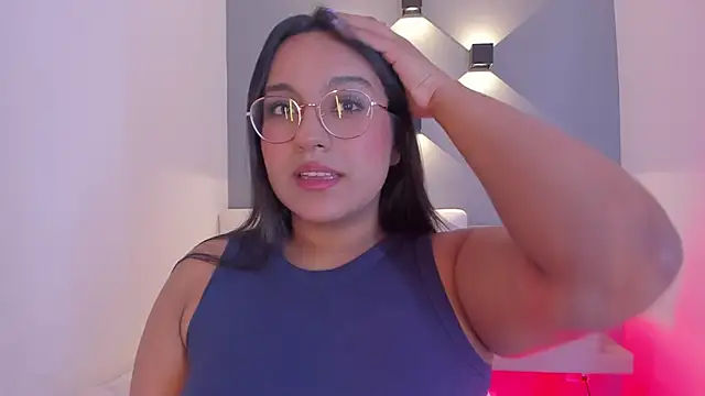 ellamontoya online show from January 27, 5:14 am