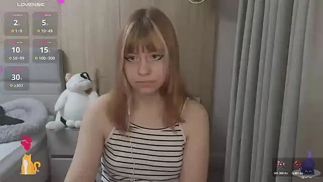 HermioneHHH online show from November 4, 4:06 pm