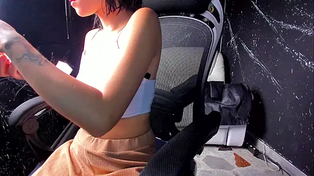 MelodyBliss online show from March 6, 10:47 pm