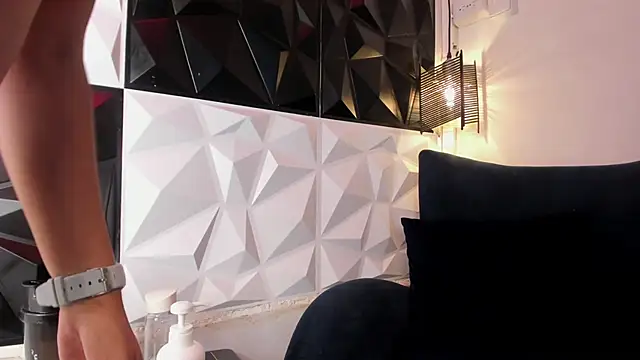 lia sofiia online show from December 22, 4:17 pm