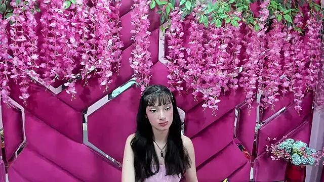 Aurora 18 online show from February 12, 9:11 pm