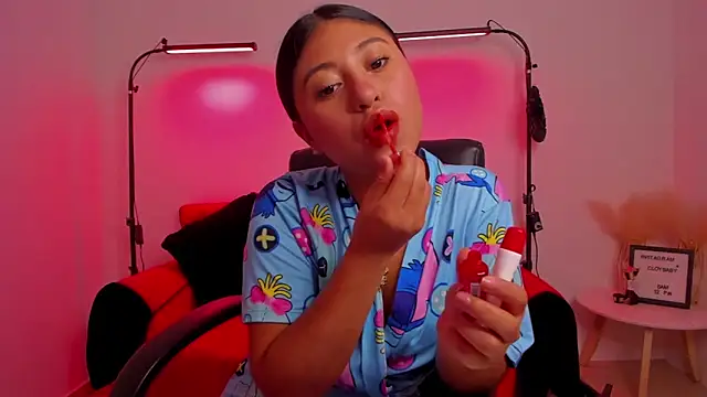 cloy baby   online show from February 11, 10:15 am