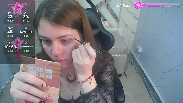 Paula b  online show from March 12, 12:47 pm