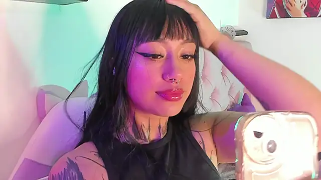 Akari1 Mischief online show from January 3, 10:19 pm