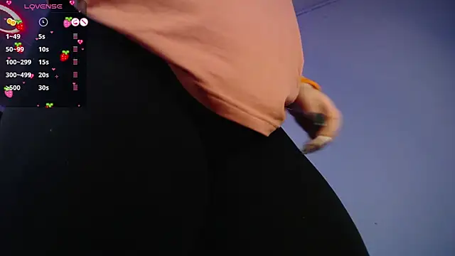 Layna cold online show from March 19, 9:58 pm