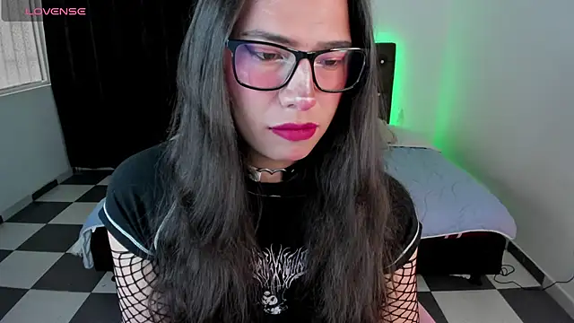 paula kawaiifu  online show from January 19, 6:21 pm