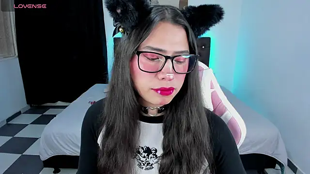 paula kawaiifu  online show from February 9, 2:29 pm