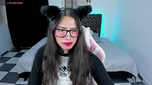 paula kawaiifu  online show from February 9, 5:33 pm