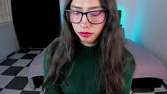 paula kawaiifu  online show from February 22, 4:40 pm