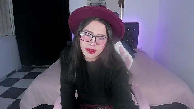 paula kawaiifu  online show from March 17, 2:01 pm