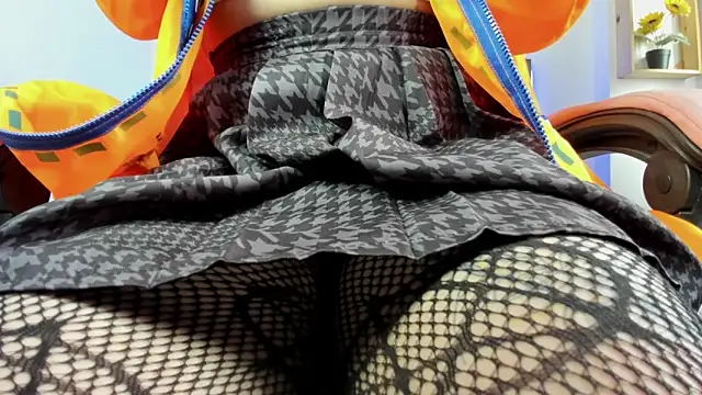 paula kawaiifu  online show from September 19, 1:34 pm