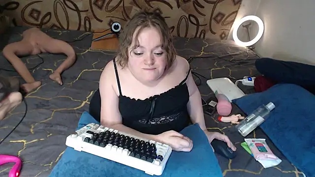 MiniNatalie online show from February 21, 7:34 am