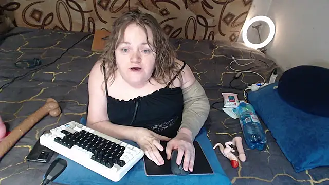 MiniNatalie online show from February 22, 2:41 pm