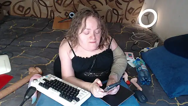 MiniNatalie online show from February 22, 5:57 pm