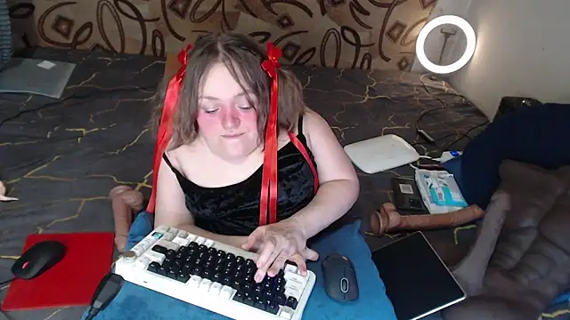 MiniNatalie online show from March 8, 2:34 am