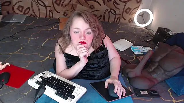 MiniNatalie online show from March 11, 7:37 am