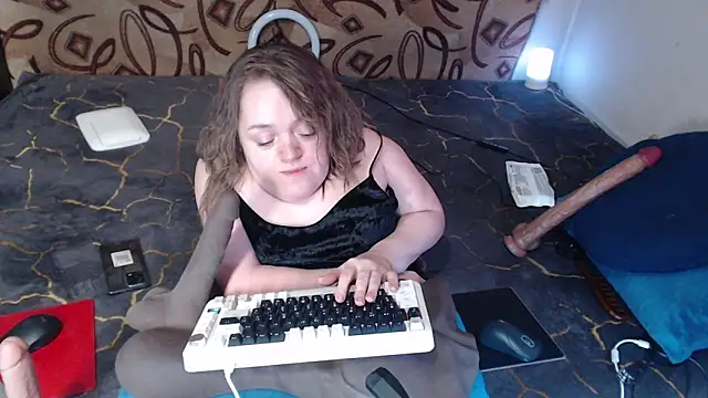 MiniNatalie online show from March 19, 2:59 am