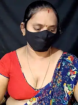 vintage-vibs online show from February 19, 4:23 am