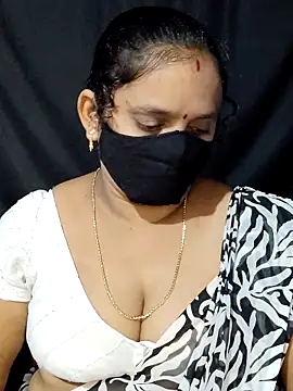 vintage-vibs online show from March 17, 5:49 pm