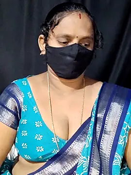 vintage-vibs online show from September 27, 5:40 pm