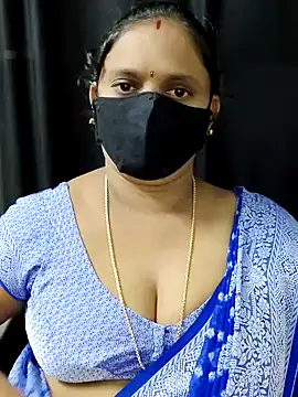 vintage-vibs online show from October 15, 5:46 pm