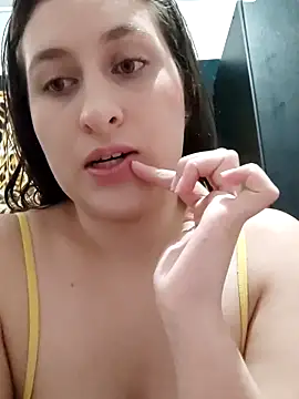 Snapshot of dulccemaria24 chatting on March 15, 6:10 pm dulccemaria24 online show from March 15, 6:10 pm