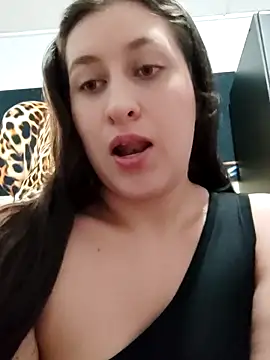 Snapshot of dulccemaria24 chatting on March 17, 8:09 pm dulccemaria24 online show from March 17, 8:09 pm