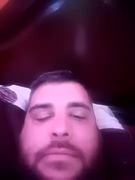 Snapshot of rmp292 chatting on March 22, 1:32 am rmp292 online show from March 22, 1:32 am