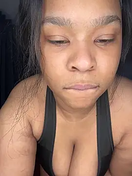 Snapshot of MissAriisback chatting on September 11, 4:56 am MissAriisback online show from September 11, 4:56 am