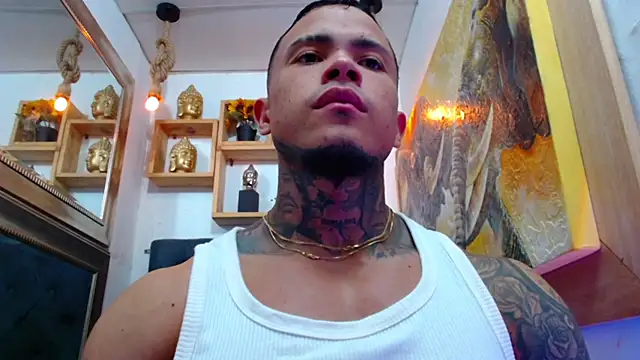 Snapshot of david_rousse_ chatting on January 22, 4:13 am david rousse online show from January 22, 4:13 am