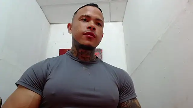 Snapshot of david_rousse_ chatting on March 19, 10:31 pm david rousse online show from March 19, 10:31 pm