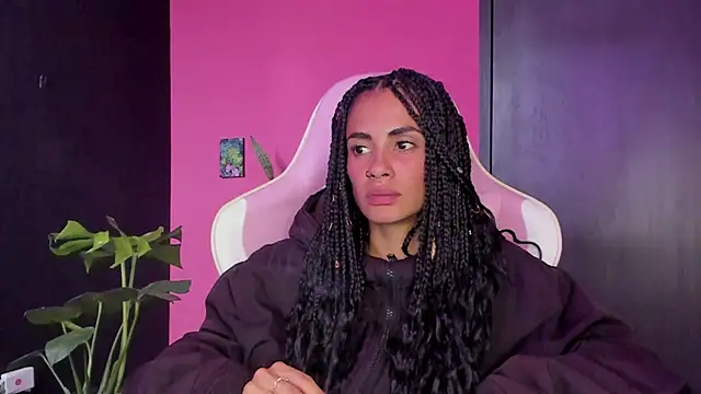 Juanadearco5 online show from December 6, 9:24 pm