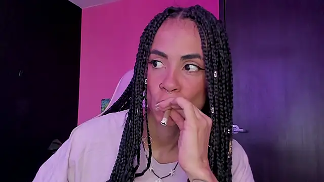 Juanadearco5 online show from December 11, 7:14 pm