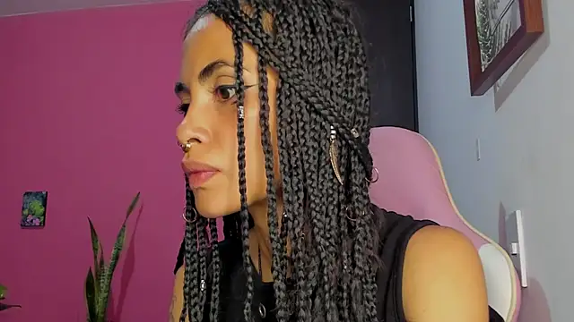 Juanadearco5 online show from December 15, 2:41 am