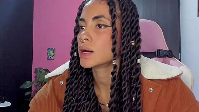 Juanadearco5 online show from December 31, 1:15 am