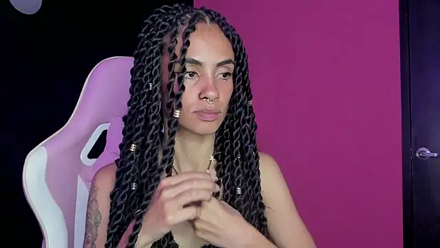 Juanadearco5 online show from January 15, 10:13 pm