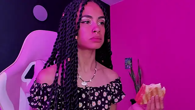 Juanadearco5 online show from January 17, 3:53 pm